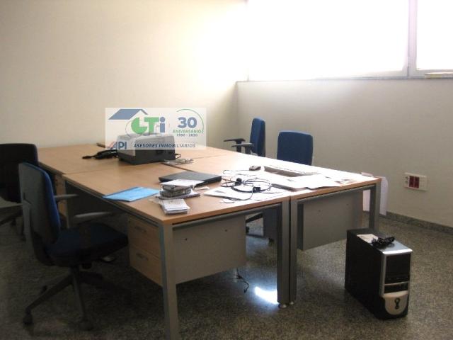 Oficina en venta con 230 m2, en Casetas Garrapinillos Monzalbarba Zaragoza
