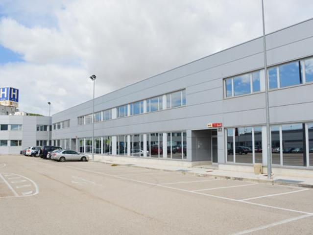 Oficina en venta con 330 m2, en Imárcoain Noáin Valle de Elorz Noain Elortzibar