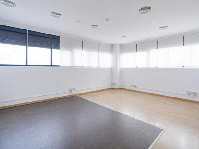 Oficina en venta en Madrid, Palomeras Sureste