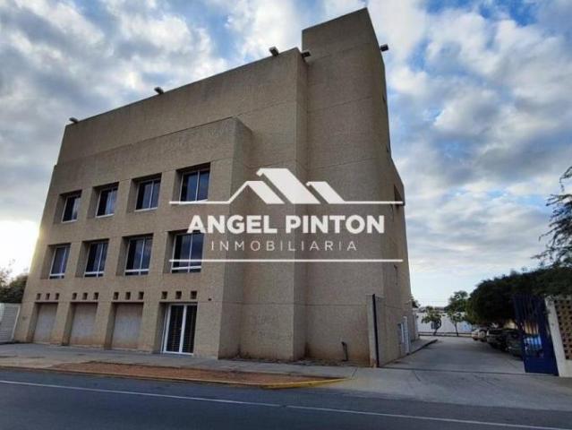 Oficina en Venta en Maracaibo Zulia 493 m2