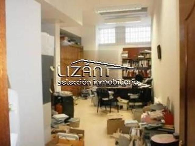 Oficina en venta en Oviedo, Oviedo