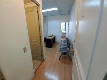 Oficina en Venta en Av. Apoquindo 5500