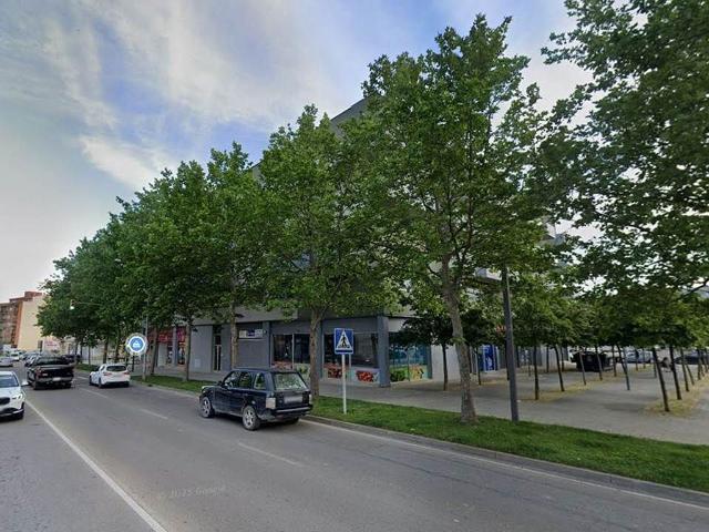 Oficina en venta en avenida De Salvador Dalí i Domènech, Figueres, de 77 m² por 52.000