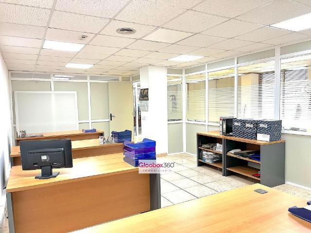 Oficina en venta en avenida De Sant Jordi, Reus, de 98 m² por 80.000