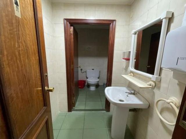 Oficina en Venta en Albacete, Albacete