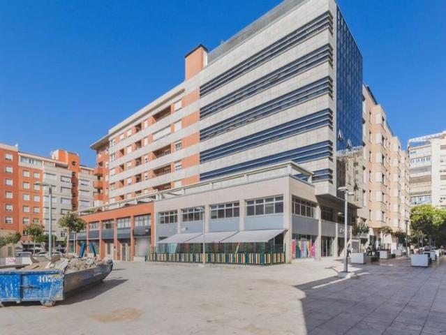 Oficina en venta en Almería