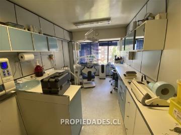 Oficina en Venta en Apoquindo con Las Torcazas