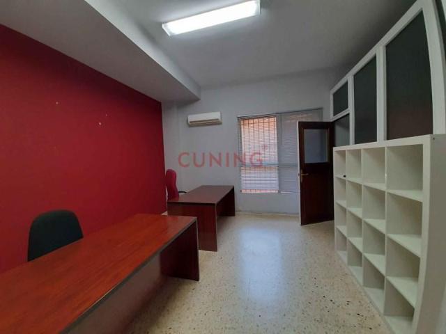 Oficina en venta en Cáceres