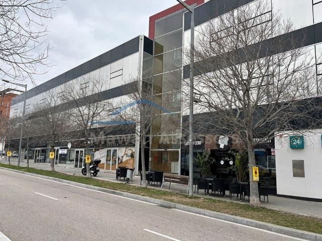 Oficina en venta en Rubí, de 45 m² por 135.000