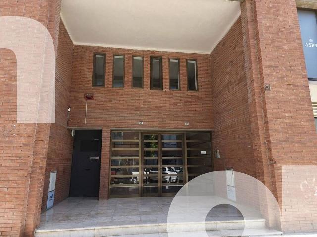 Oficina en venta en calle De Can Pantiquet, Mollet del Vallès, de 55 m² por 86.000