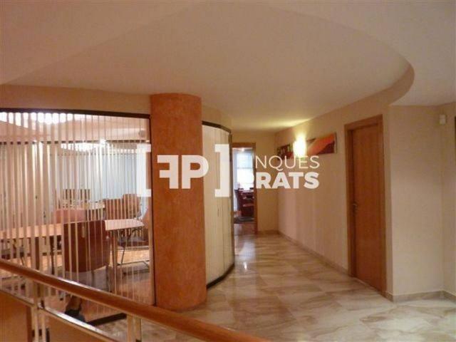 Oficina en venta en calle Príncep de Viana, Lleida, de 180 m² por 190.000