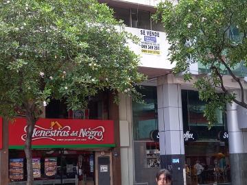 OFICINA EN VENTA EN EL CENTRO DE GUAYAQUIL. RS