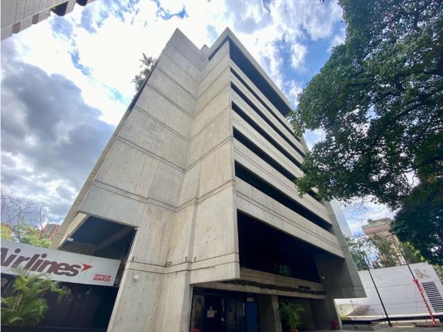 Oficina en venta en El Rosal 390 m2