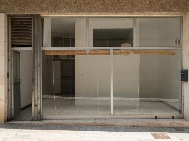Oficina en venta en Figueres, de 70 m² por 70.000