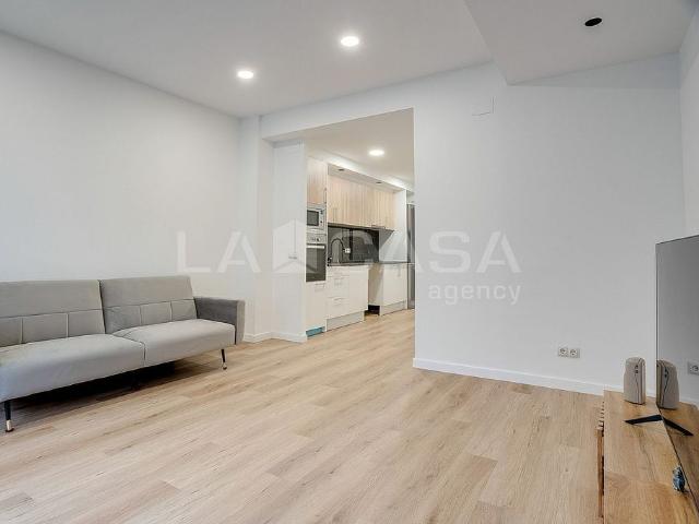 Oficina en venta en Hospitalet de Llobregat, L´, de 42 m² por 138.000