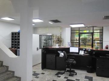 Oficina en Venta en Jardines del Bosque Guadalajara
