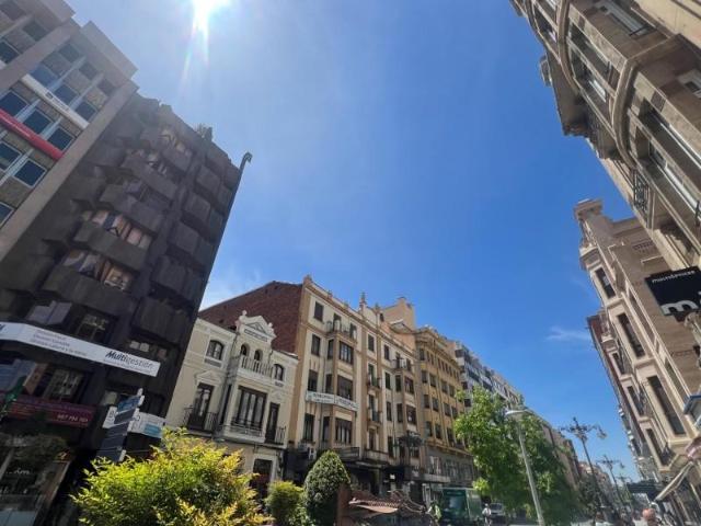 Oficina en venta en León, Centro