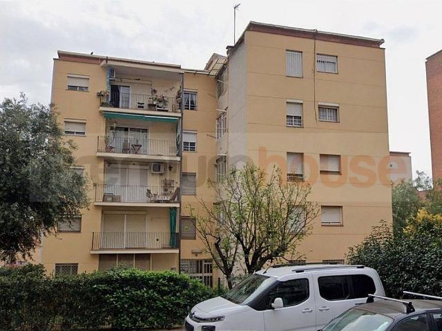 Oficina en venta en pasaje De la Ciutat de Mallorca, Barcelona, de 40 m² por 136.000