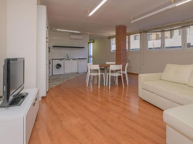 Oficina en venta en paseo De la República, Manresa, de 74 m² por 127.000