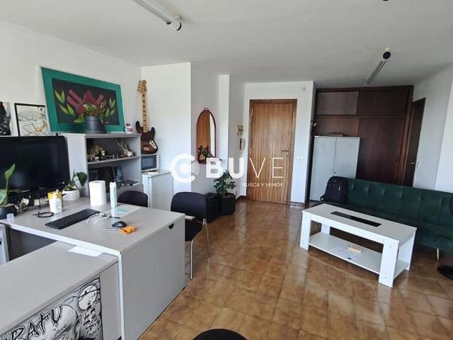 Oficina en venta en paseo De la Via, Puig Reig, de 39 m² por 30.000