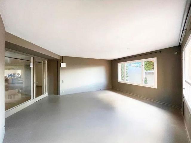 Oficina en venta en plaza De L'església, Begur, de 30 m² por 100.000