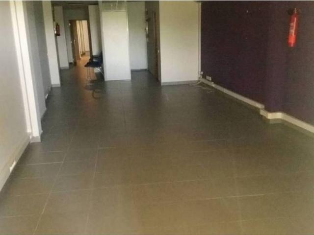 Oficina en venta en plaza De Sant Joan, Lleida, de 110 m² por 79.000