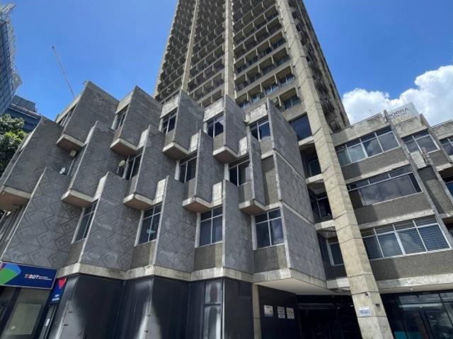Oficina en venta en Plaza Venezuela Torre Phelps