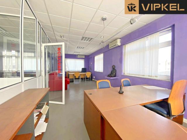 Oficina en venta en Santiago de Compostela La Coruña