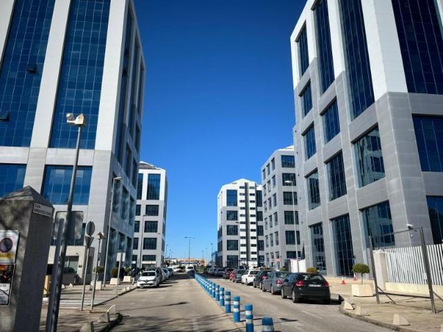 Oficina en venta en Sevilla, San Jerónimo