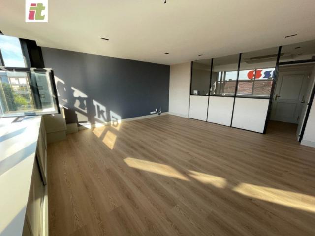 Oficina en venta en Sopelana, Polideportivo