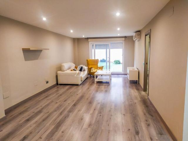 Oficina en venta en Tarragona, de 80 m² por 168.000