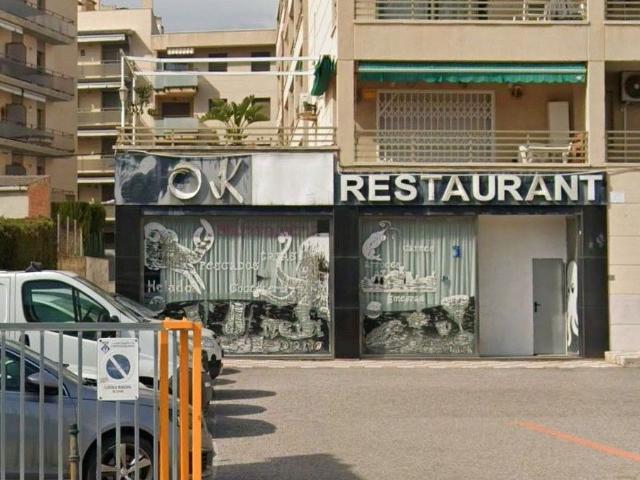 Oficina en venta en Torredembarra, de 330 m² por 154.590