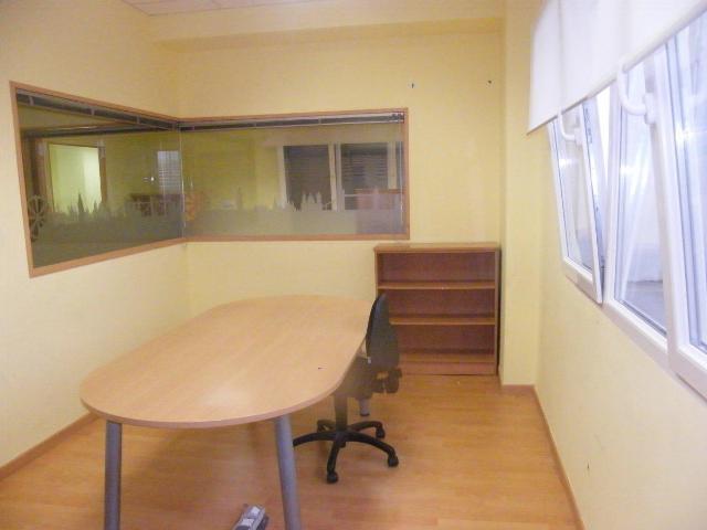 Oficina en venta en Torrelavega Cantabria