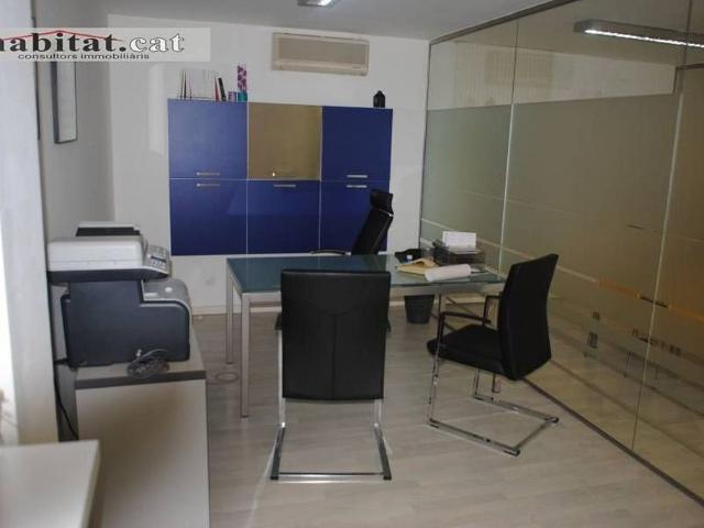 Oficina en venta en Vilanova i La Geltrú, de 77 m² por 180.000
