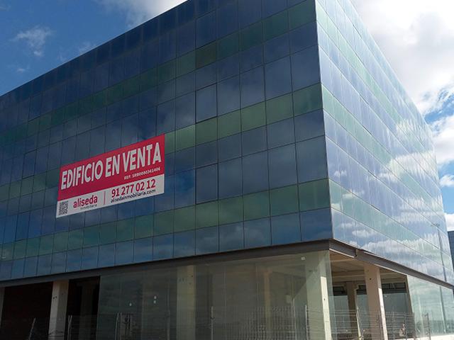 Oficina en venta en ZARAGOZA Calle espliego 32