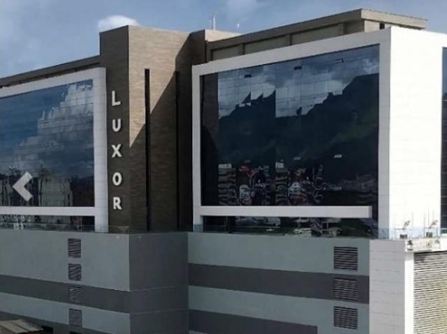 Oficina en alquiler 340m², TORRE LUXOR