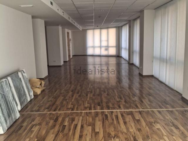 Oficina, Esplugues de Llobregat