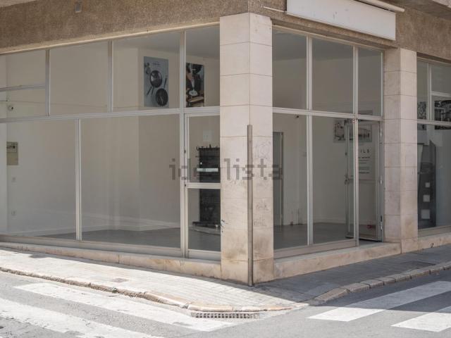 Oficina, Figueres