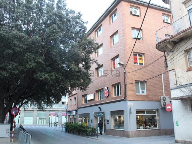 Oficina, Figueres