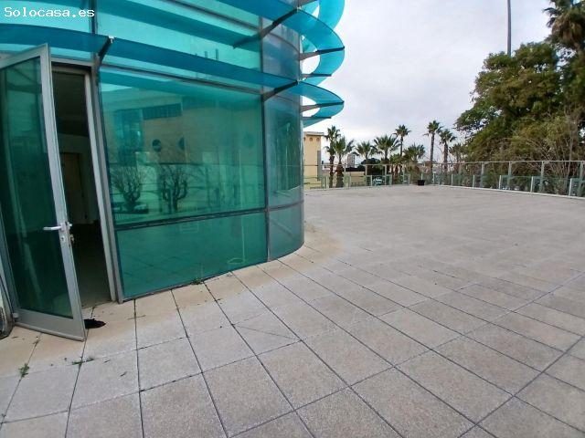 Oficina inspiradora con terraza en Murcia ciudad