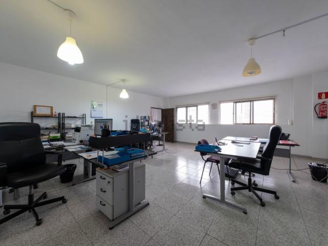 Oficina, La Isleta, Las Palmas de Gran Canaria
