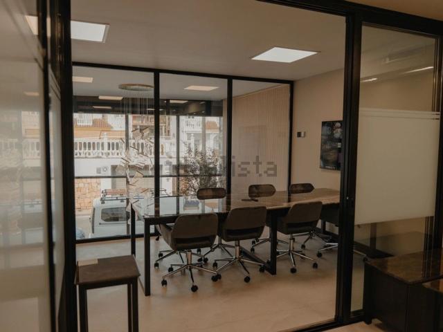 Oficina, Las Lomas de Río Verde, Marbella