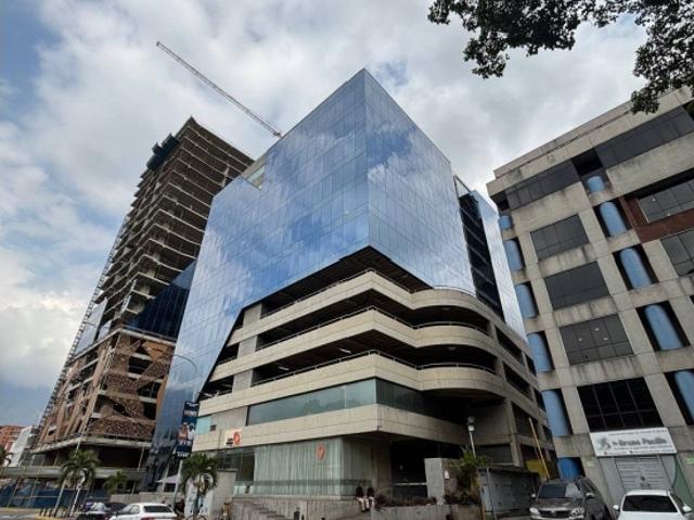 Oficina Las Mercedes Torre SMA 110mts/3pe acabados de lujo PP