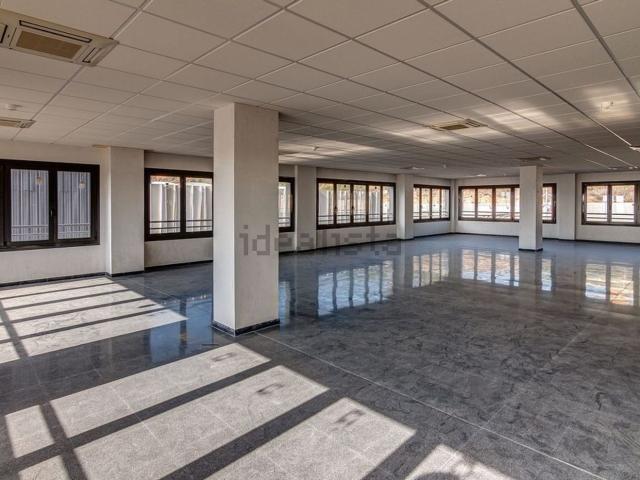Oficina, Lleida