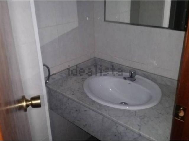 Oficina, Lleida