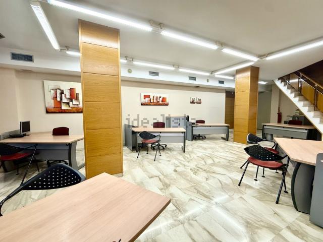 Oficina, Lleida