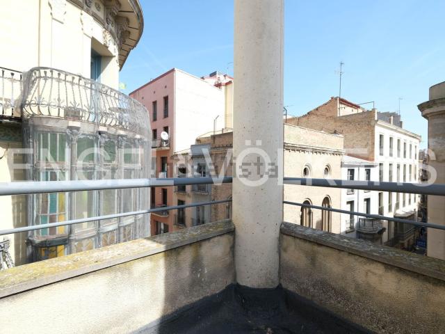 Oficina, Lleida