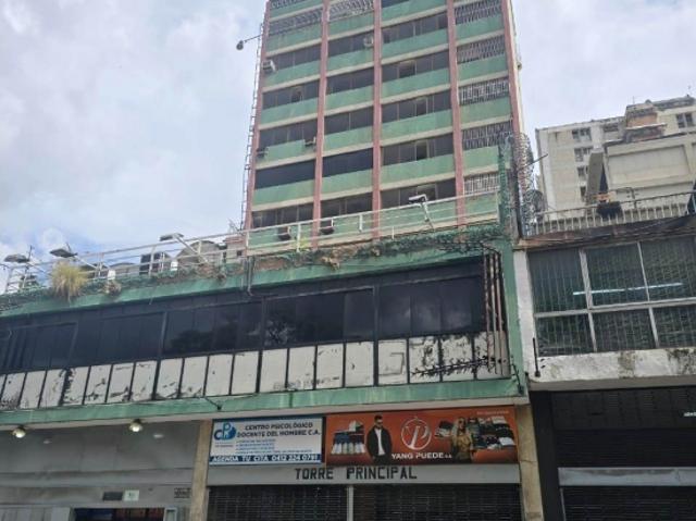OFICINA PARROQUIA SANTA ROSALIA 52 Mts2