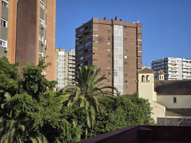 Oficina, Perchel sur El Bulto, Málaga