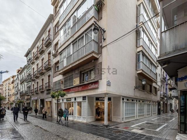 Oficina, Recogidas, Granada